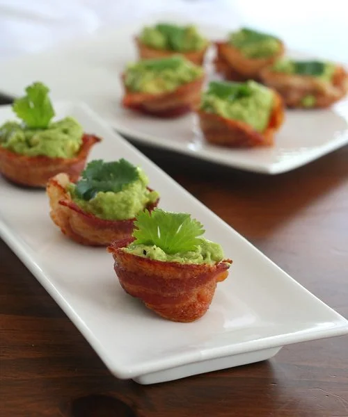 Mini Bacon Guacamole Cups – Low Carb and Gluten-Free